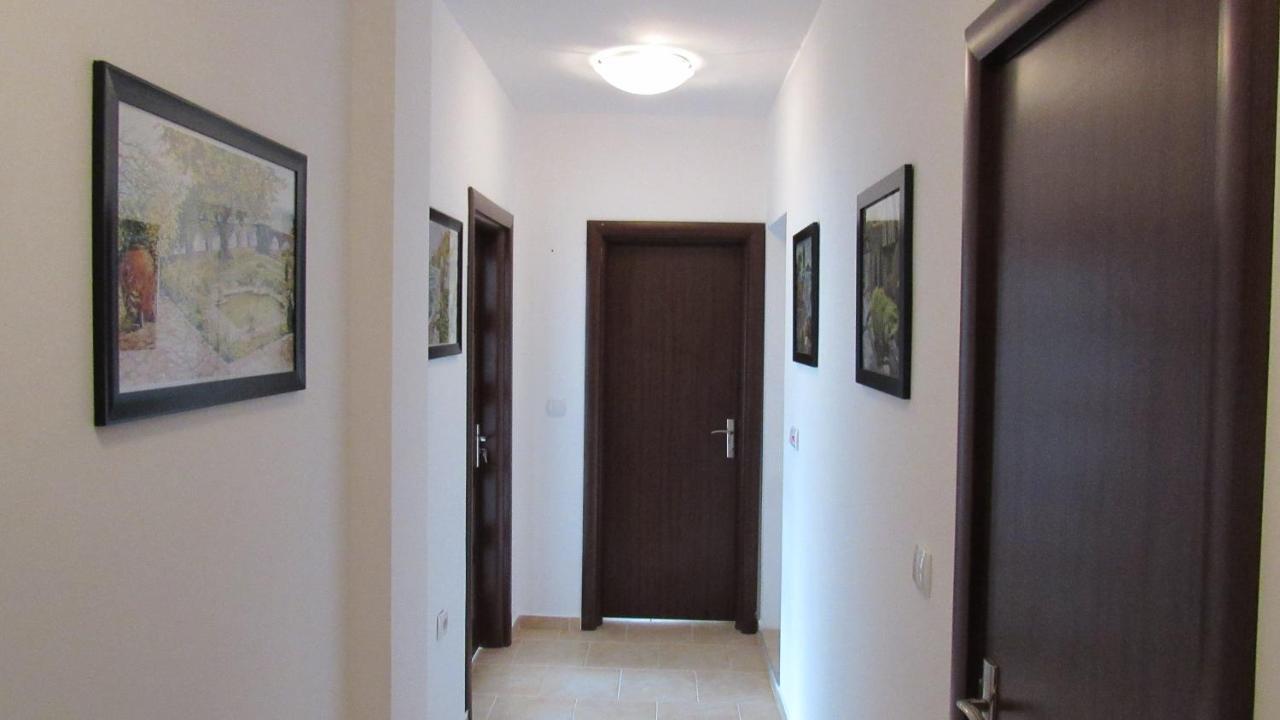 Apartment Crystal Balchik Exterior photo